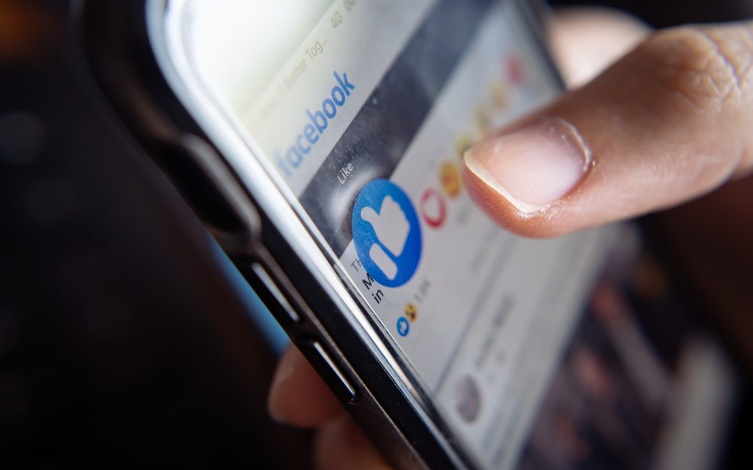 How we manage restaurant customer reviews and feedback online (with examples!)